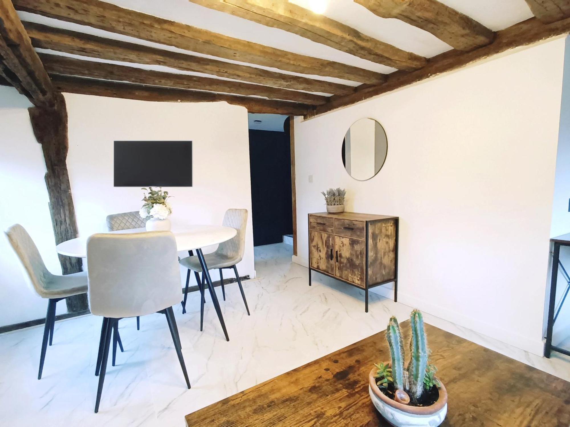 Stansted Airport Apartment Bishop's Stortford